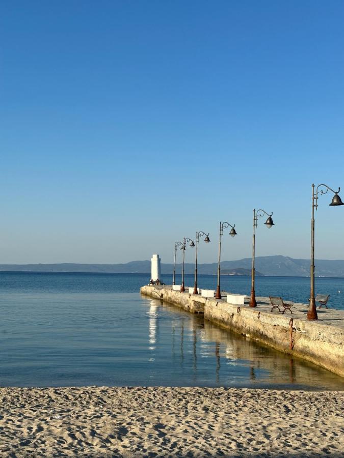 Anemomylos By The Sea Pefkochori Bagian luar foto